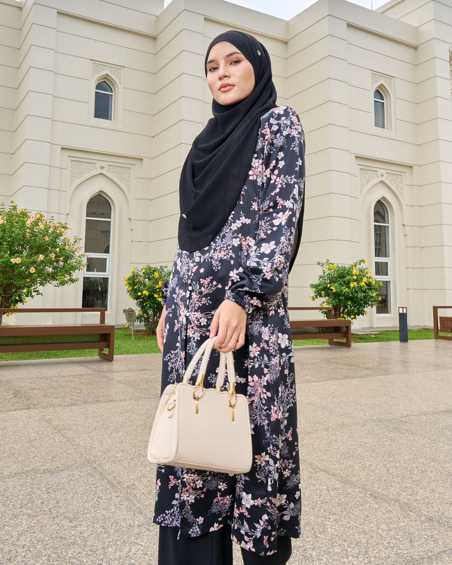 Medi Dress Ava Clover Series