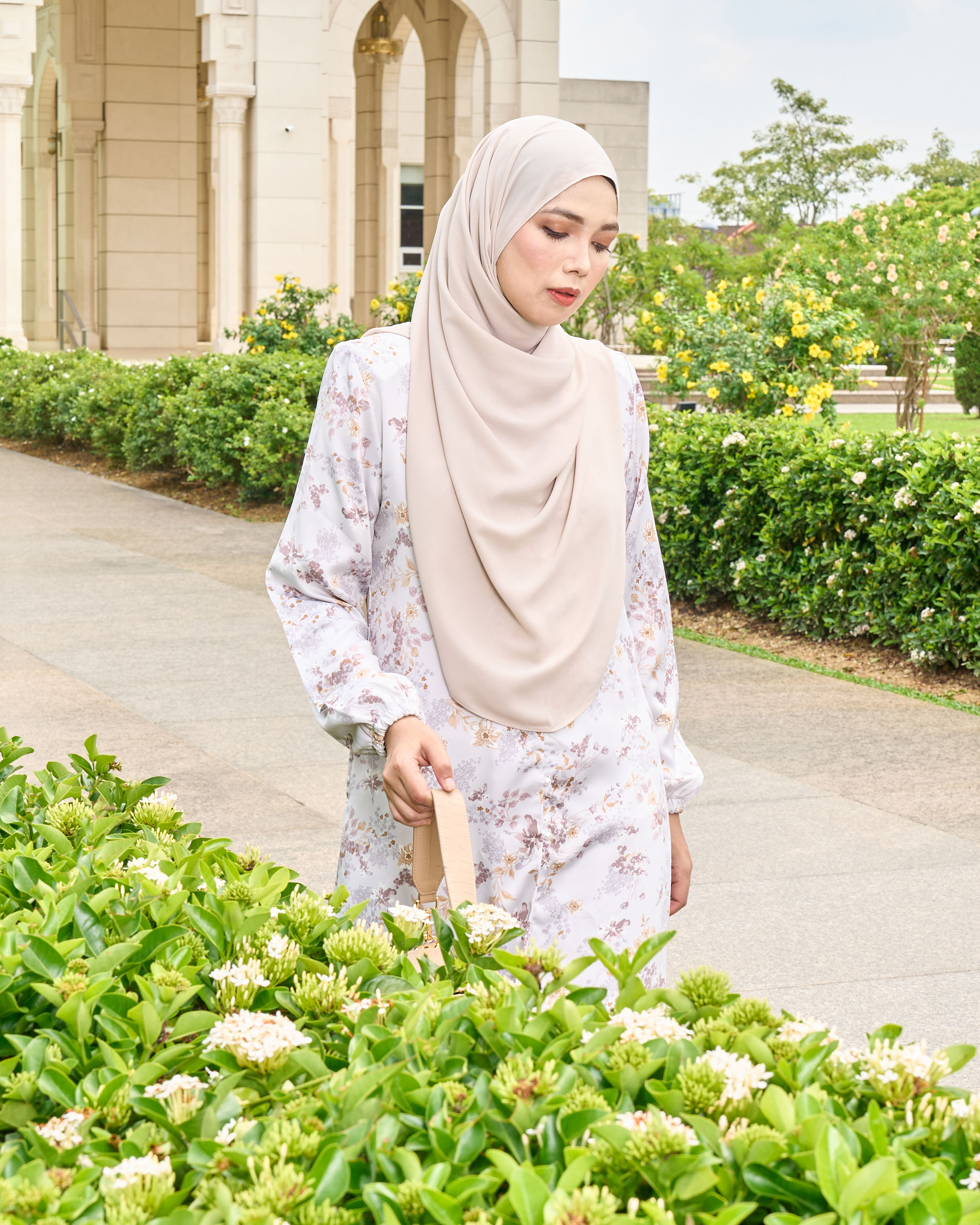 Medi Dress Ava Clover Series