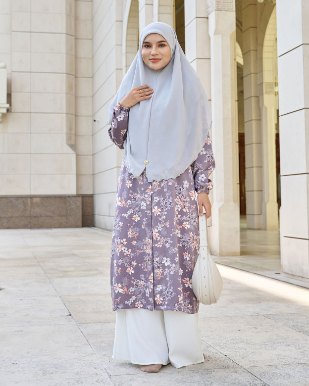 Medi Dress Ava Clover Series