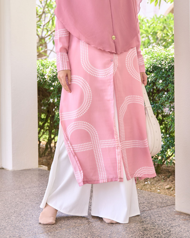 Medi Dress Elena Dot Series