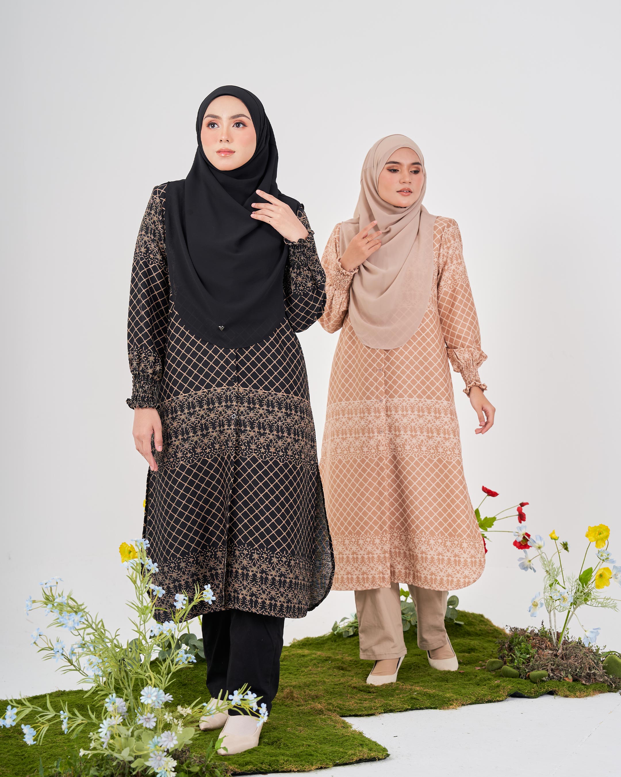 Medi Dress Pleated Leiseka - Royal Black
