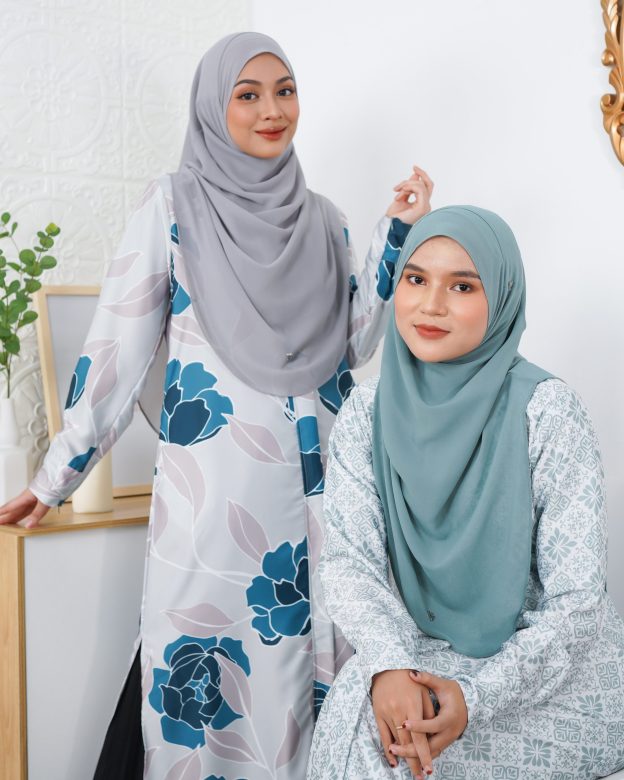 Medi Dress Leiseka Laluna X MCC - Saddle Fern