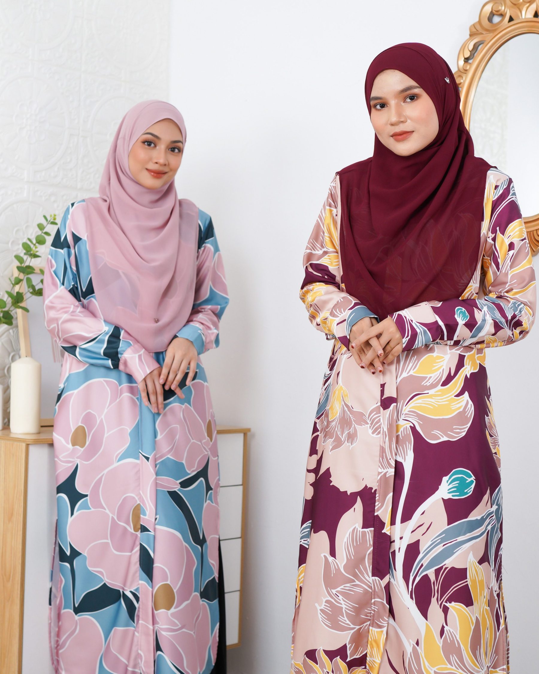 Medi Dress Leiseka Laluna X MCC - Raisin Begonia