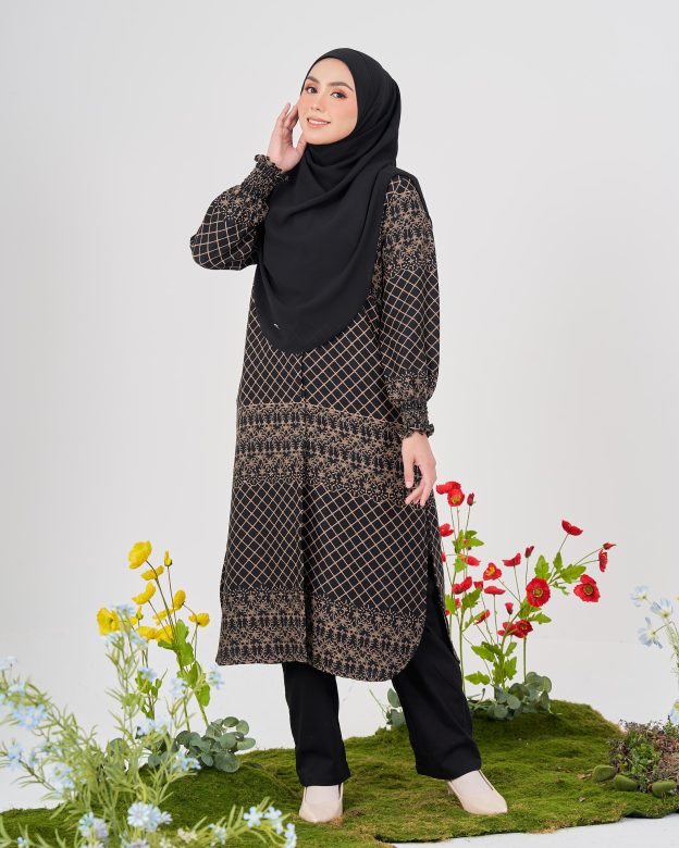 Medi Dress Pleated Leiseka - Royal Black