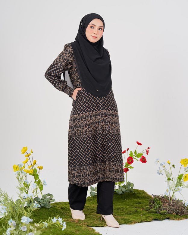 Medi Dress Pleated Leiseka - Royal Black