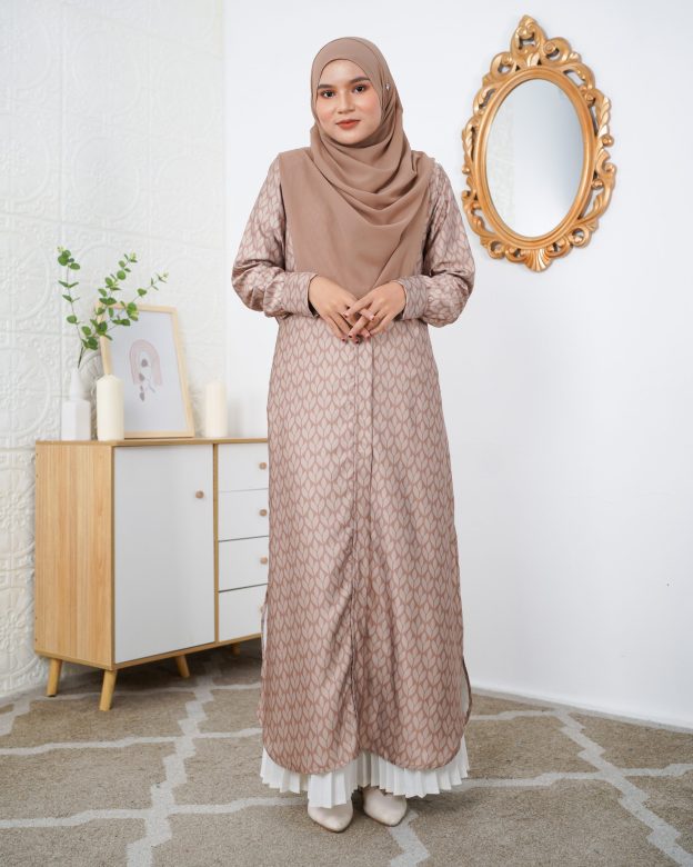 Medi Dress Leiseka Laluna X MCC - Saddle Fern