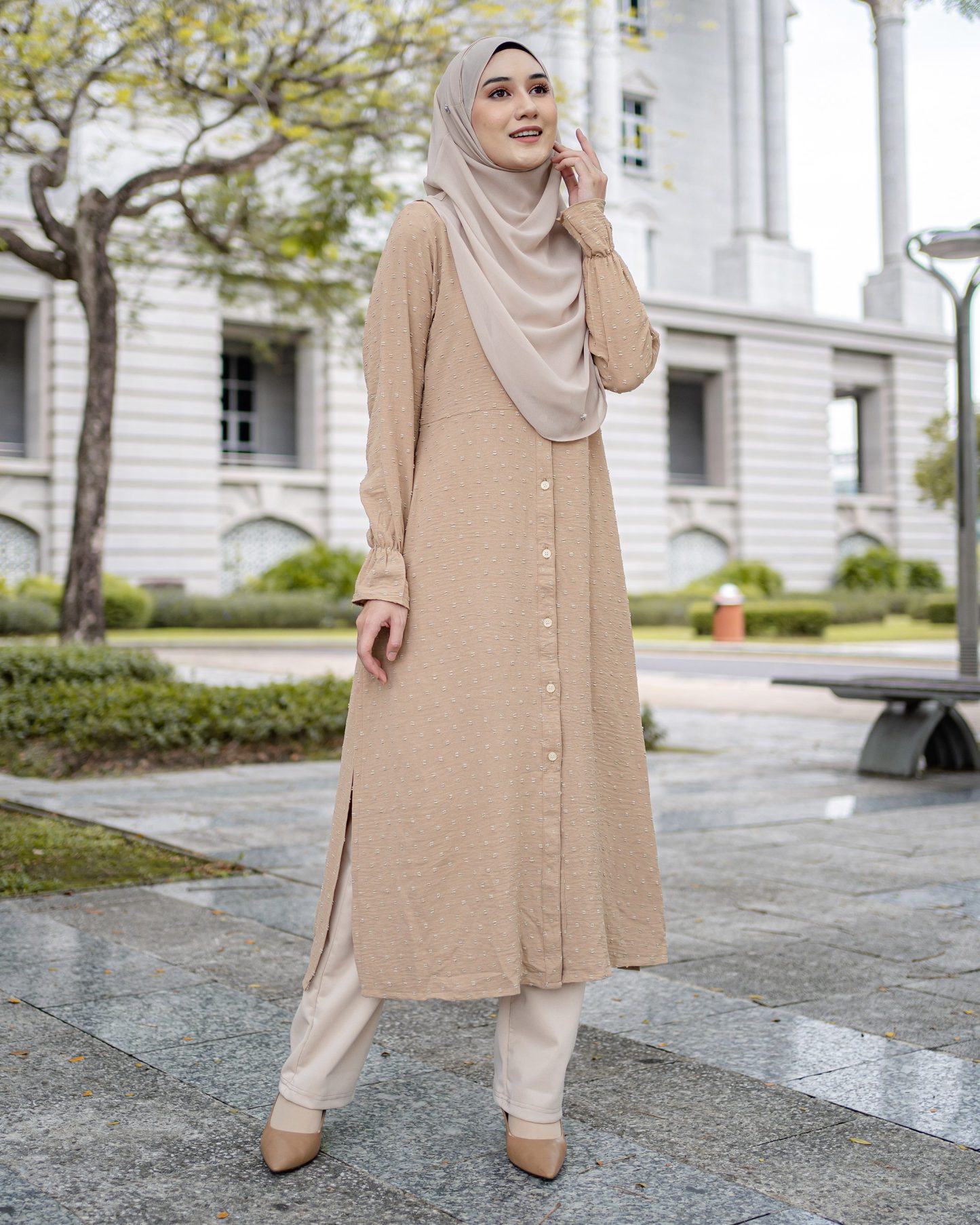 Medi Dress Letitia Laluna X MCC - Tan Beige
