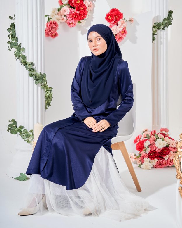 Medi Dress Leiseka - Navy Blue