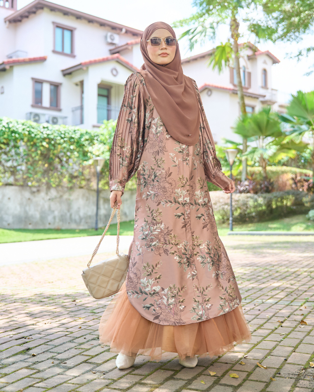 Medi Dress Satin Pleated Lyca Baloon Sleeve – Primrose Brown
