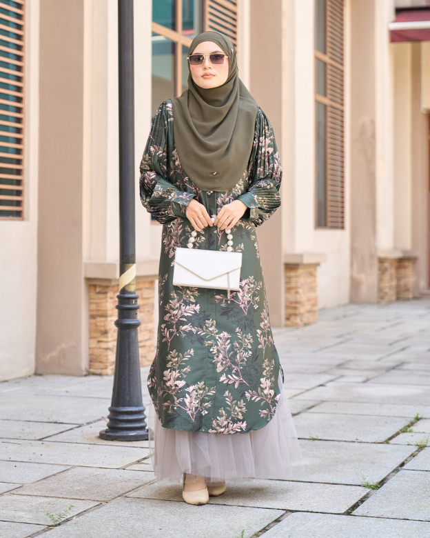 Medi Dress Satin Pleated Lyca Baloon Sleeve – Primrose Emerald Green