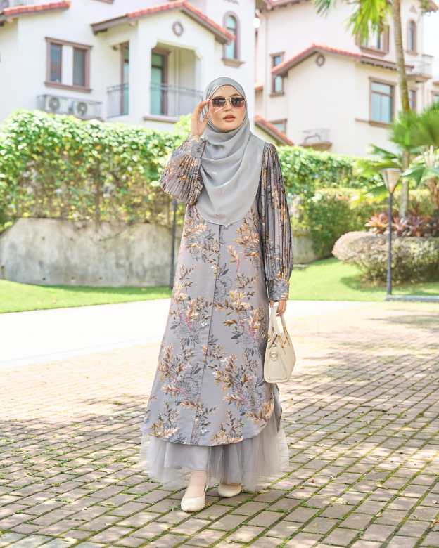 Medi Dress Satin Pleated Lyca Baloon Sleeve – Primrose Grey