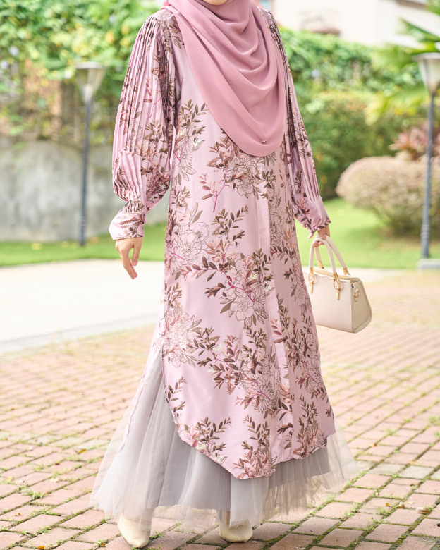 Medi Dress Satin Pleated Lyca Baloon Sleeve – Primrose Pink