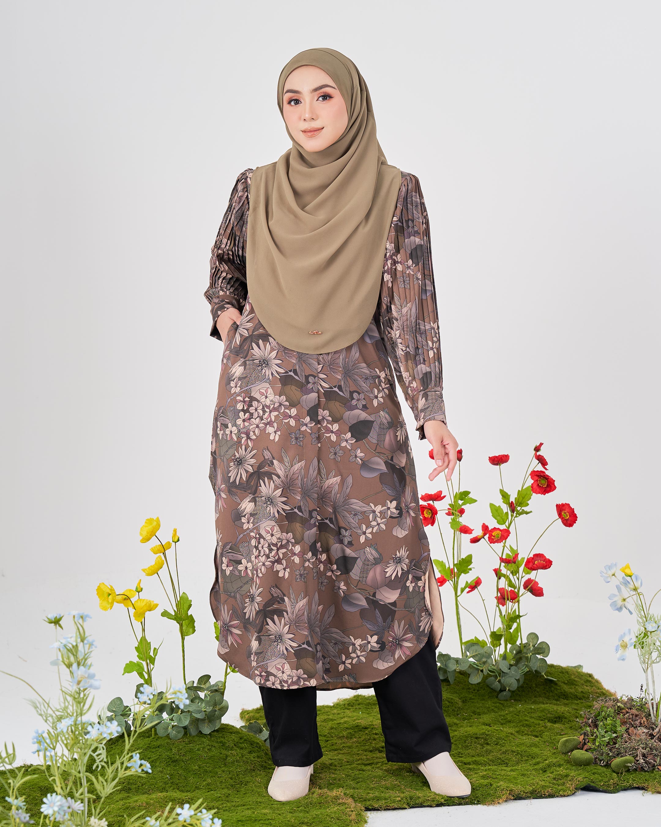 Medi Dress Pleated Lyra - Taupe Coffee