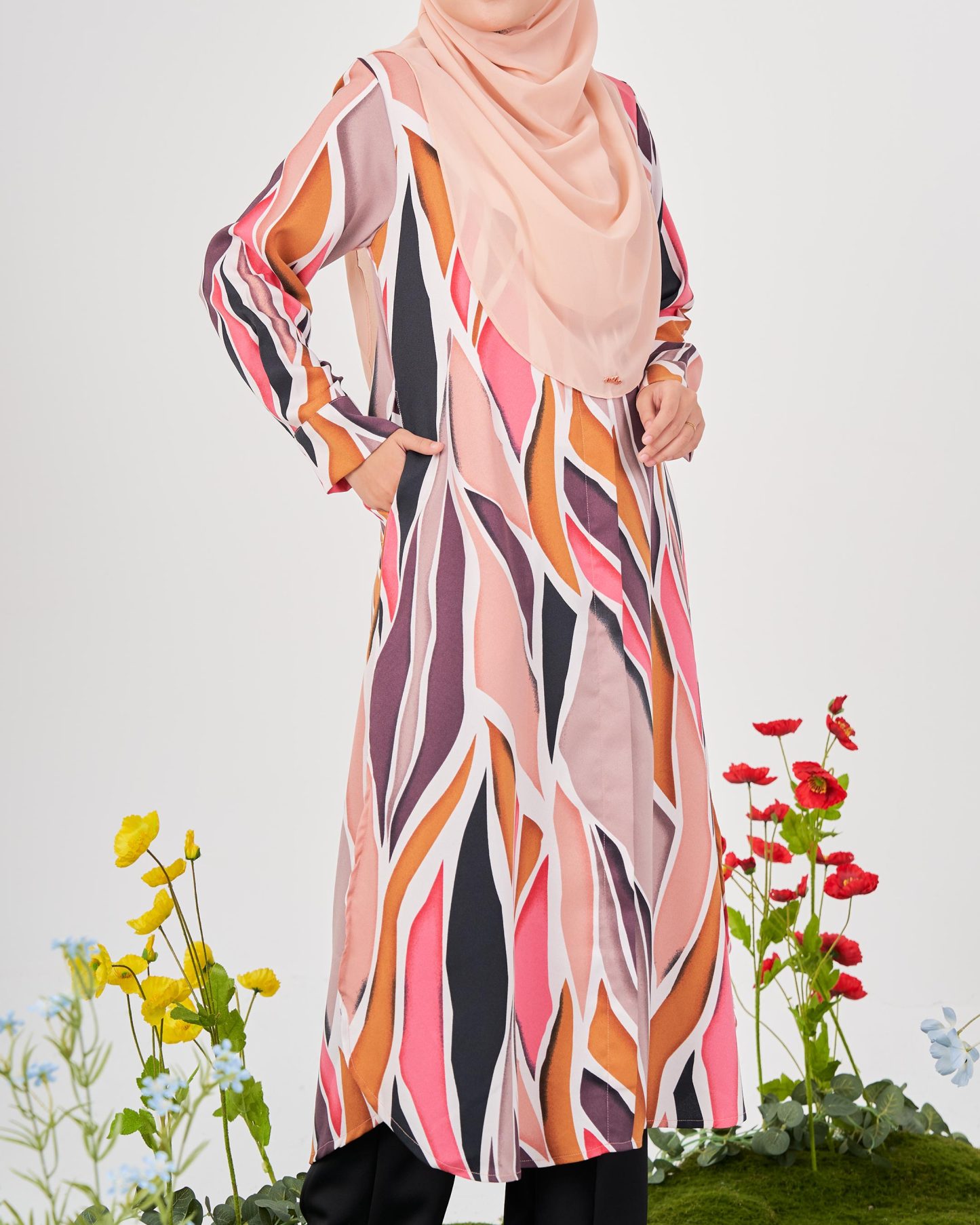 Medi Dress Valeda - Senada Pink