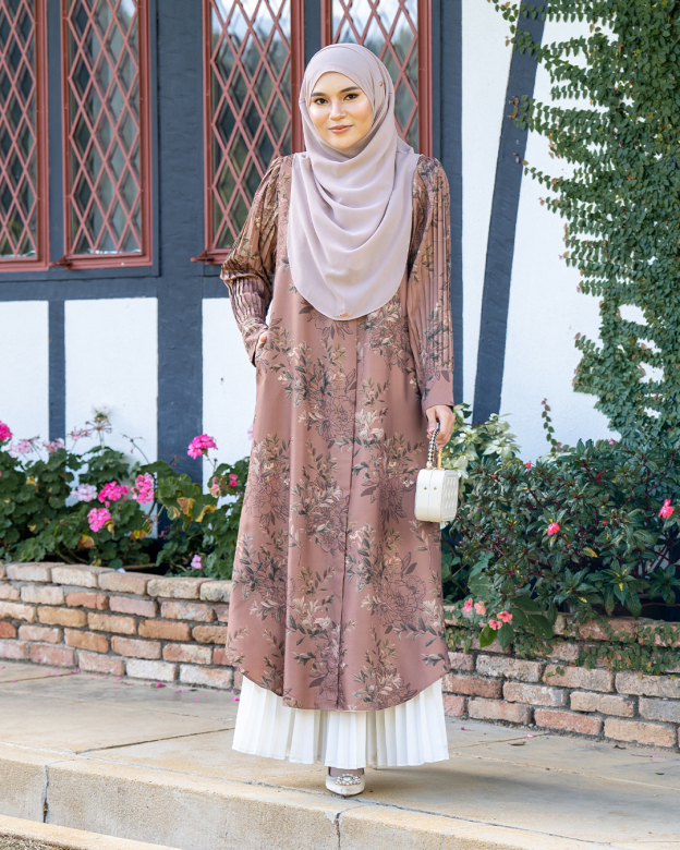 Medi Dress Pleated Lyra - Jasmine Camel Brown