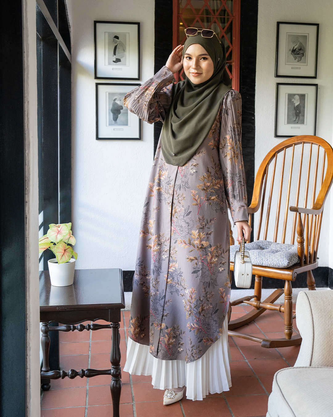 Medi Dress Pleated Lyra - Jasmine Seal Grey