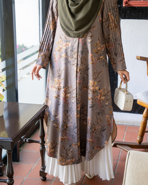 Medi Dress Pleated Lyra - Jasmine Seal Grey