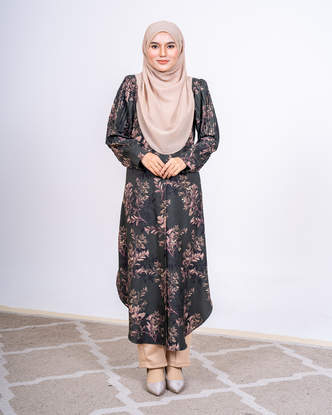 Medi Dress Pleated Lyra - Jasmine Army Green