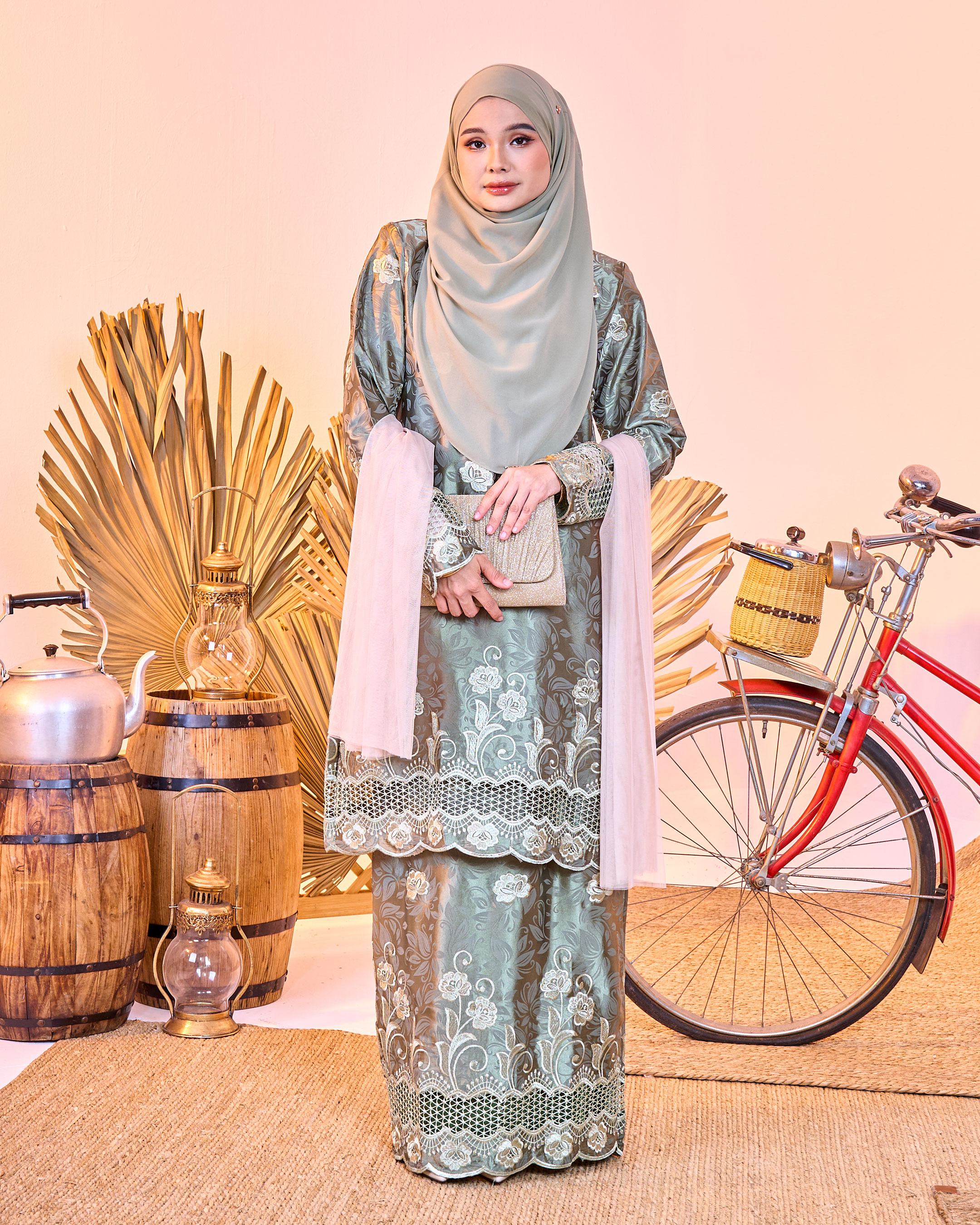 Baju Kurung Sulam Jacquard Akira Daisy