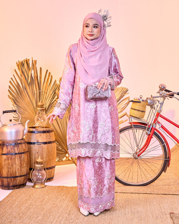 Baju Kurung Sulam Jacquard Akira Daisy