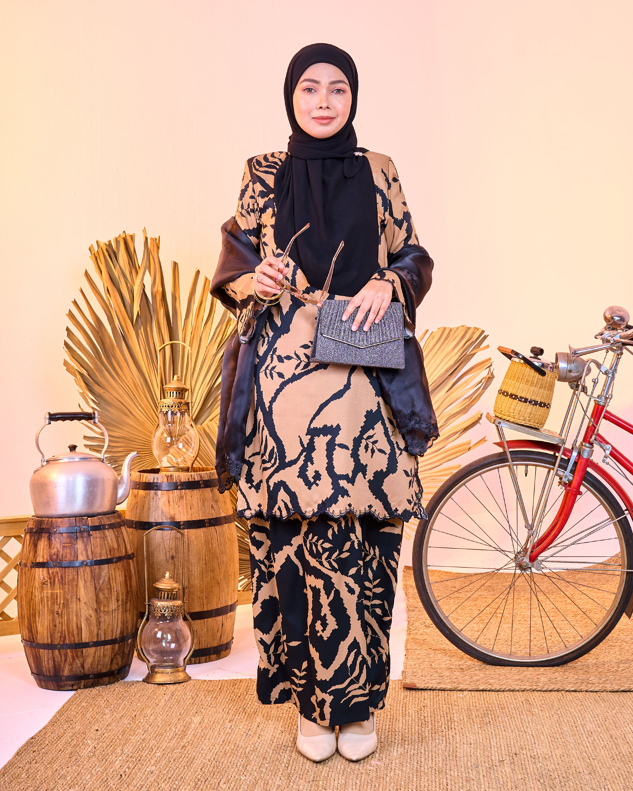Baju Kurung Sulam Batik Alora