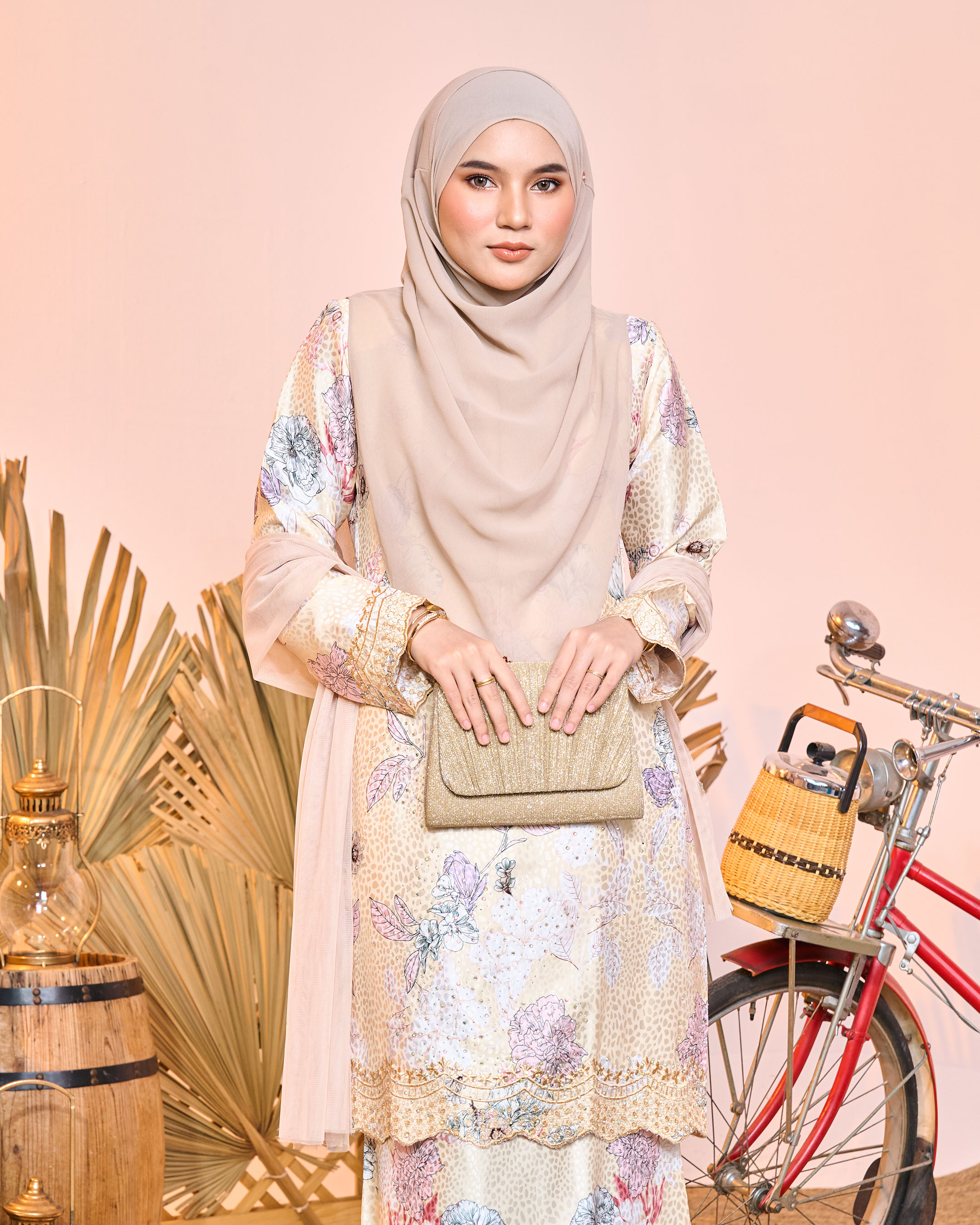 Baju Kurung Sulam Diamante Aurelia Carnation