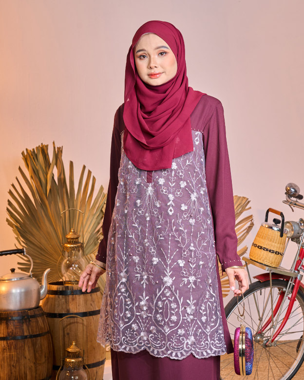 Baju Kurung Lace Sofea