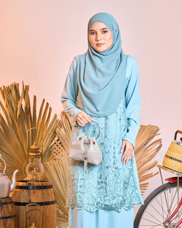 Baju Kurung Lace Sofea