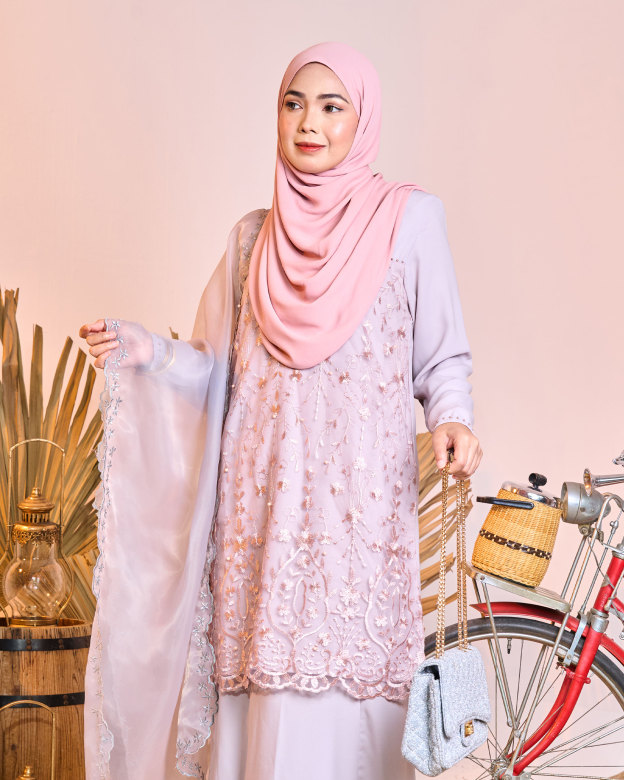 Baju Kurung Lace Sofea