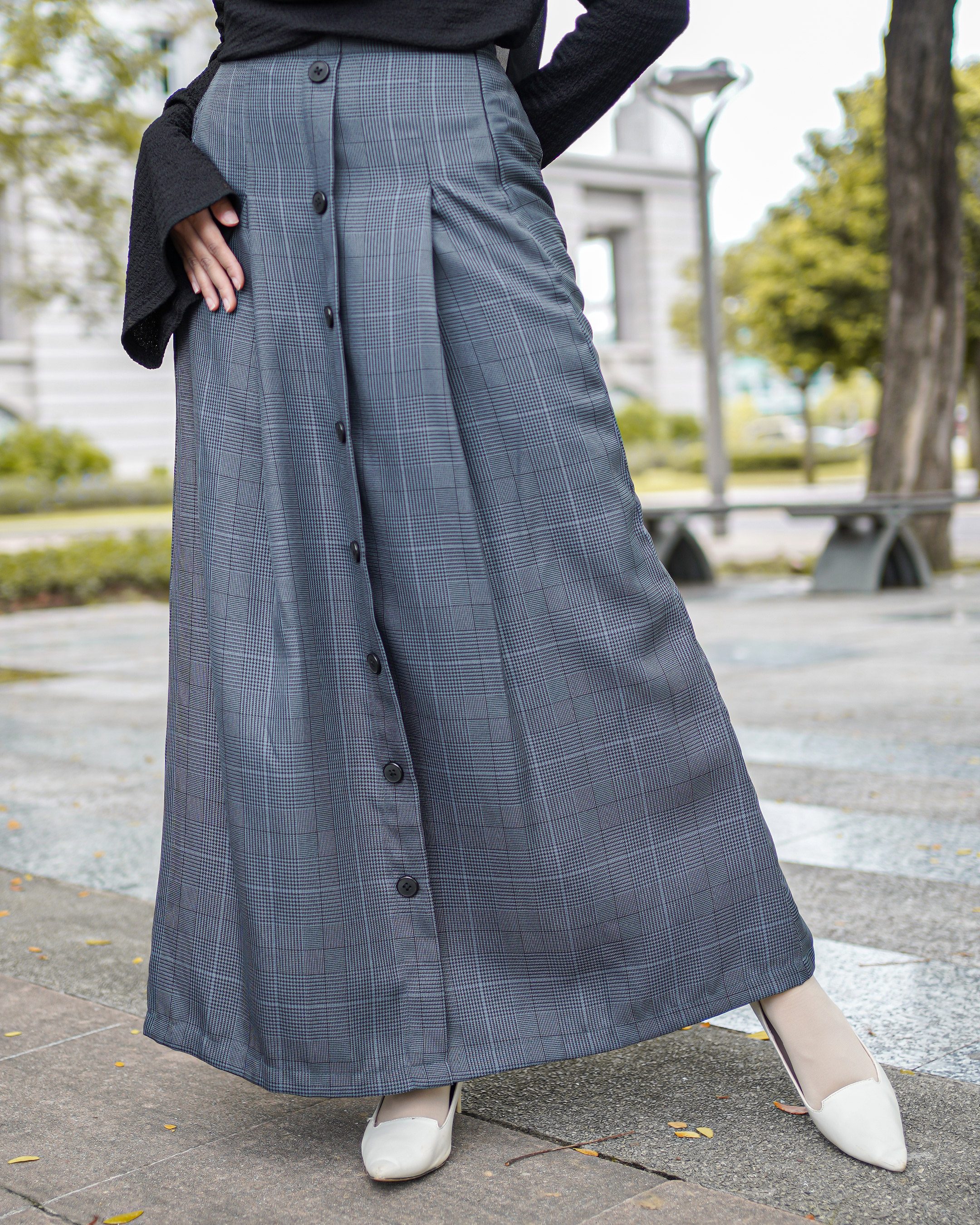 Skirt Button Karina Laluna X MCC - Anchor Grey