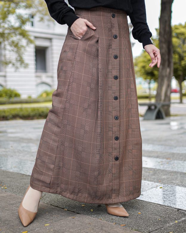 Skirt Button Karina Laluna X MCC - Walnut Brown