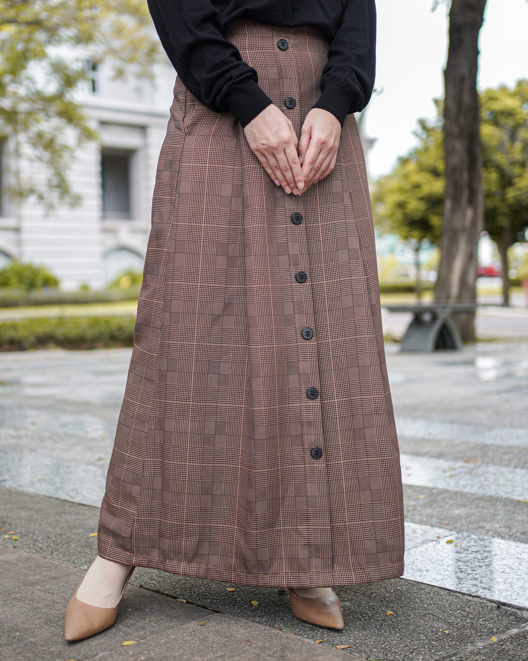 Skirt Button Karina Laluna X MCC - Walnut Brown