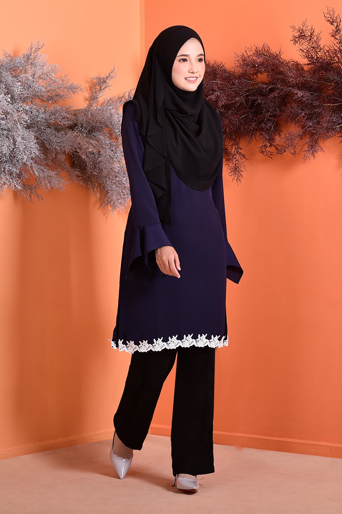 Palazzo Debora - Fade Black