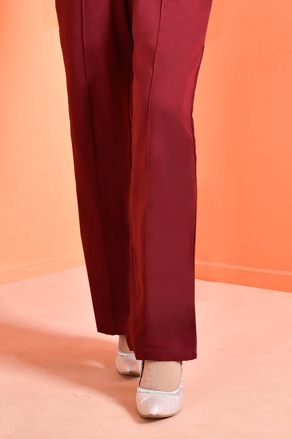 Palazzo Debora - Scarlet Maroon