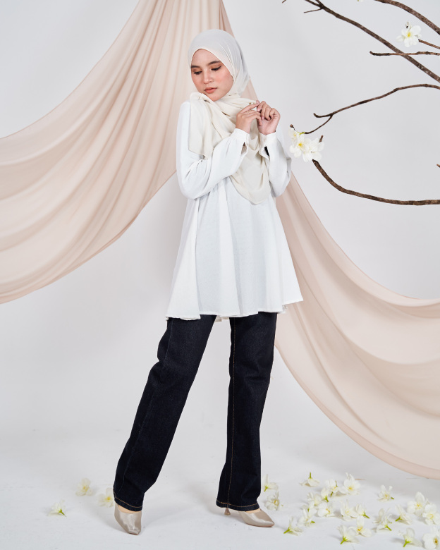 Pants Jeans Denim Della - Inky Black
