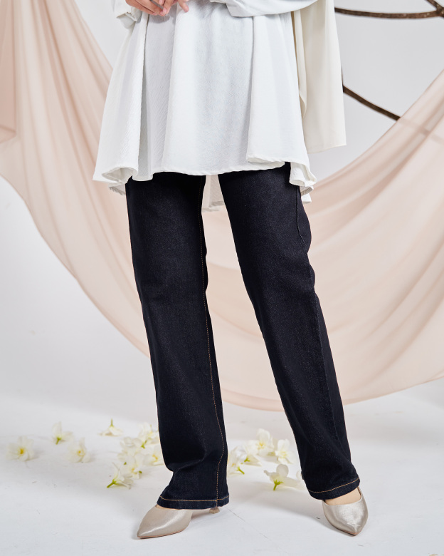 Pants Jeans Denim Della - Inky Black