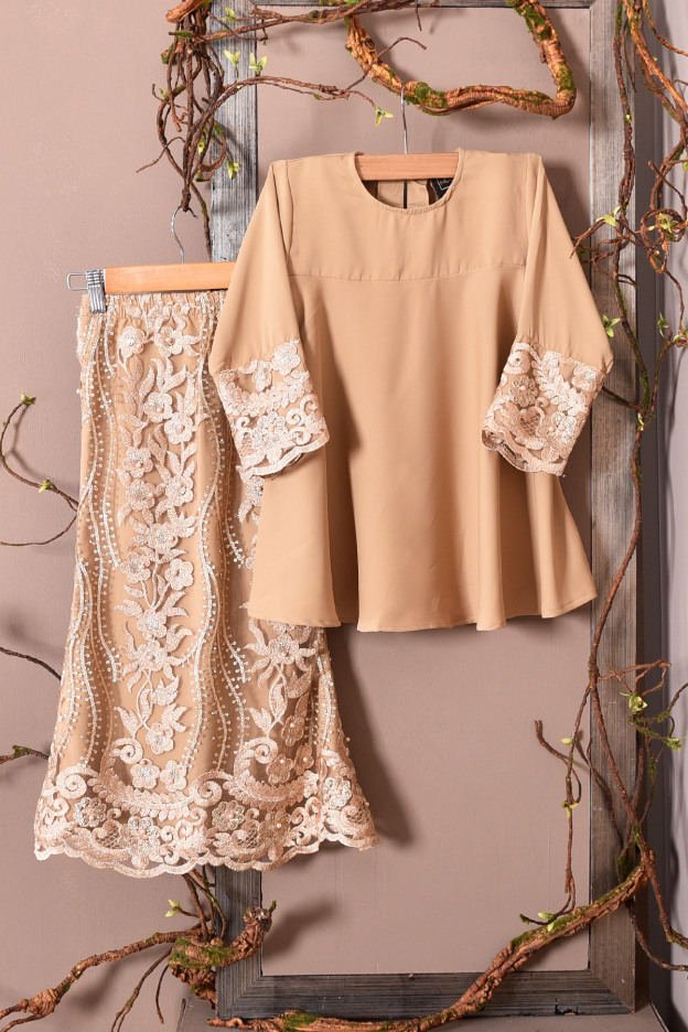 Baju Kurung Lace Avra Kids - Thai Tea