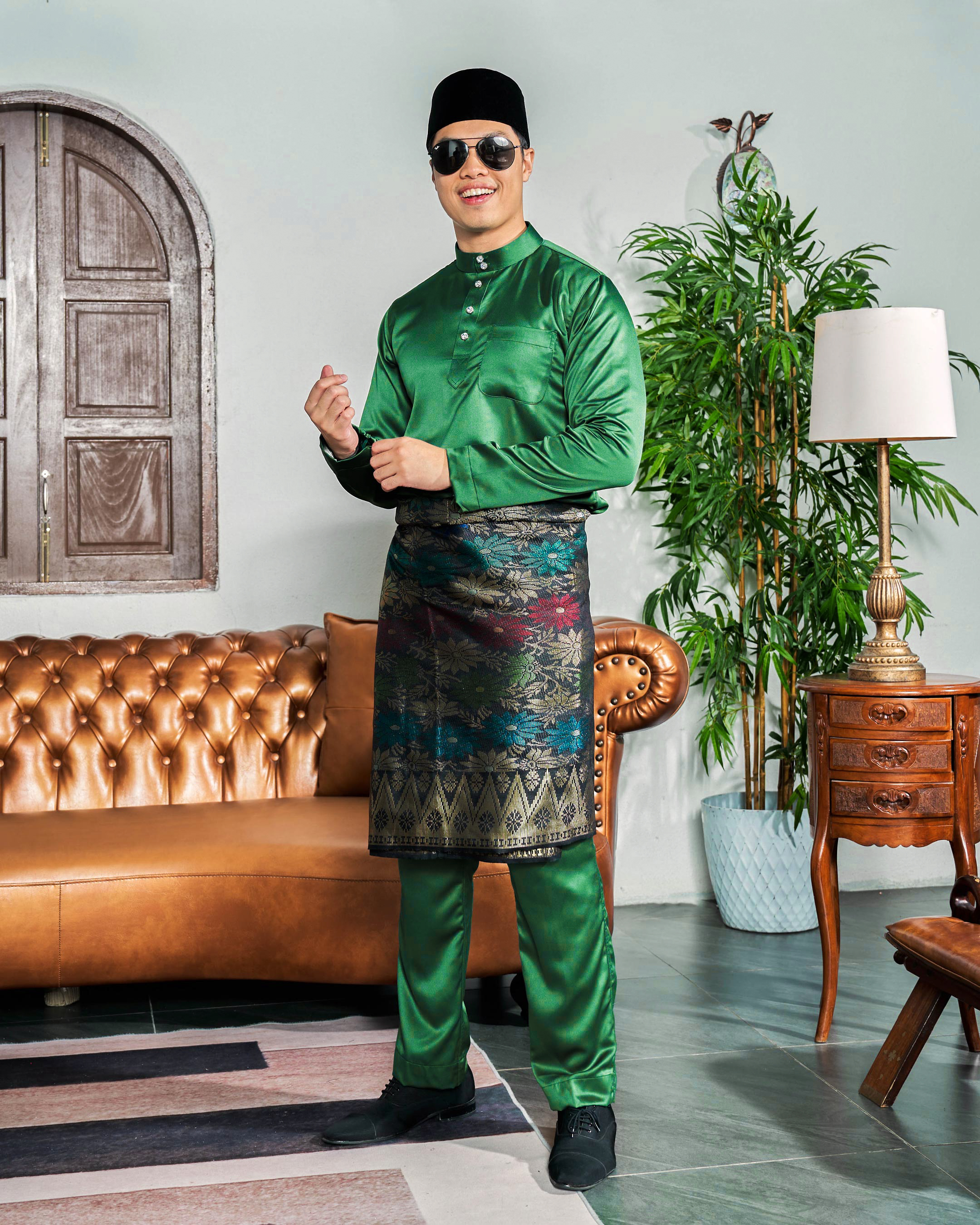 Baju Melayu Tailored Fit Hombre X MCC