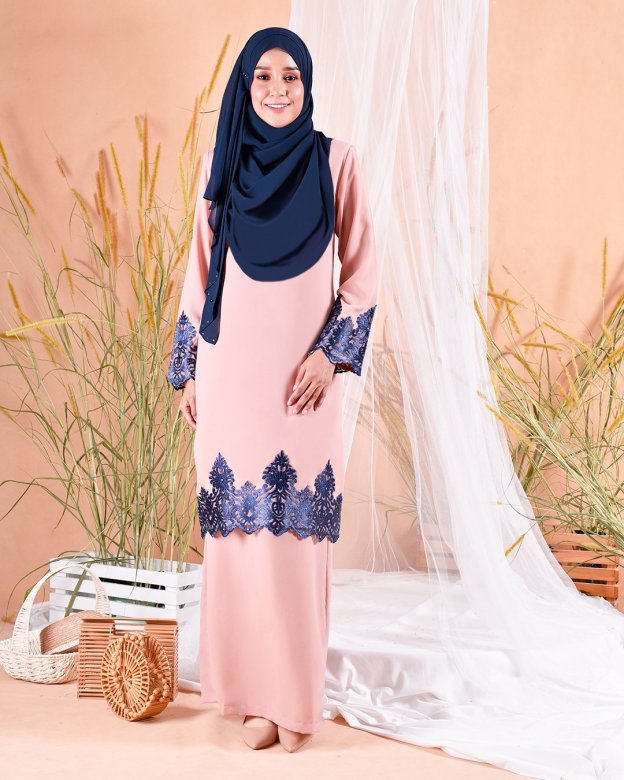 Baju Kurung Lace Royal Maya - Ice Peach