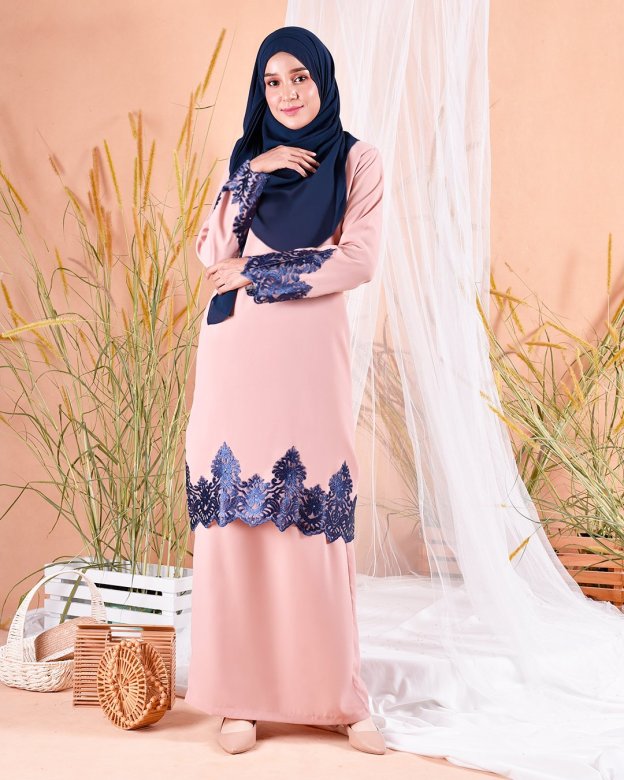 Baju Kurung Lace Royal Maya - Ice Peach