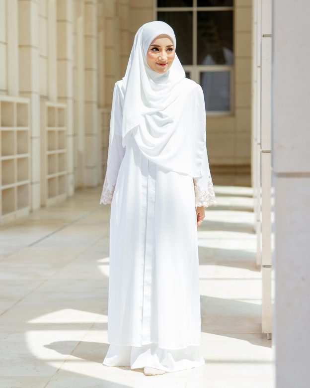 Abaya Cardi Lace Rizka - Off White