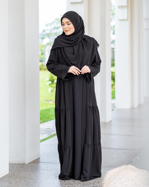 Dress Cardi Ruffle Rumaisa - Matte Black