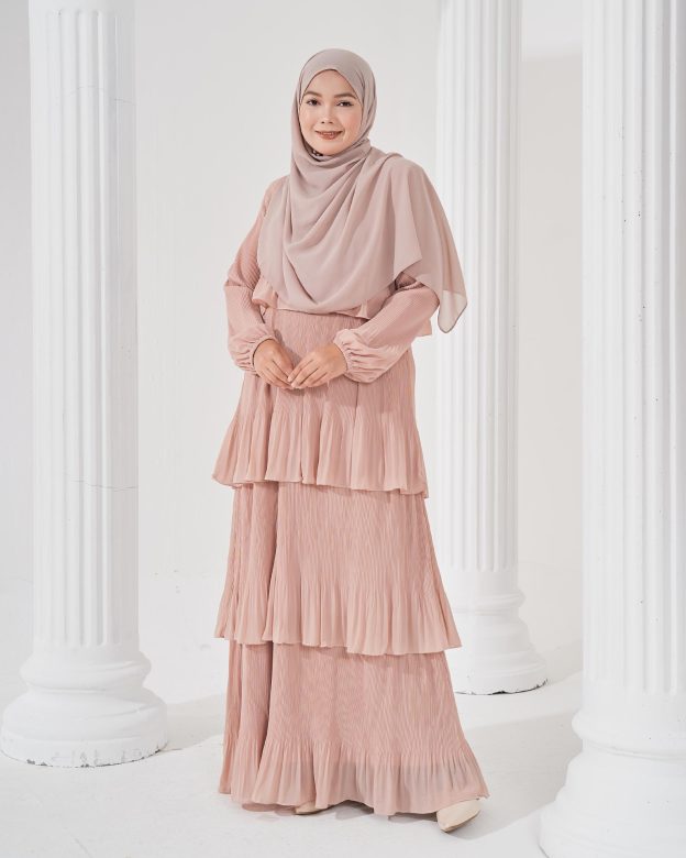 Dress Pleated Herisa - Soft Beige