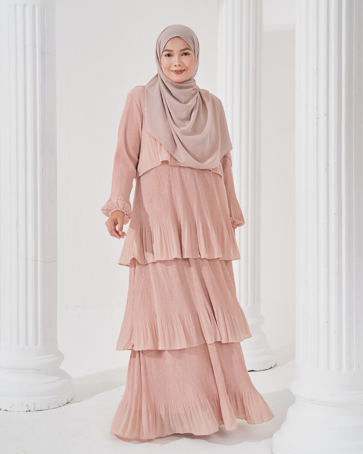Dress Pleated Herisa - Soft Beige
