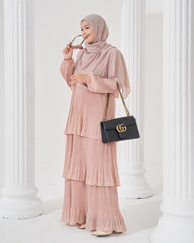Dress Pleated Herisa - Soft Beige