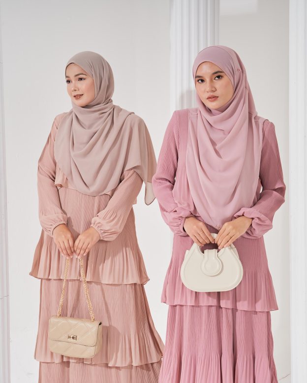 Dress Pleated Herisa - Soft Beige