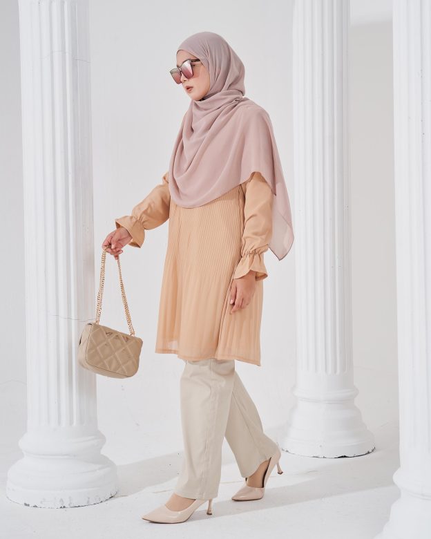 Blouse Pleated Heqira - Wheat Nude