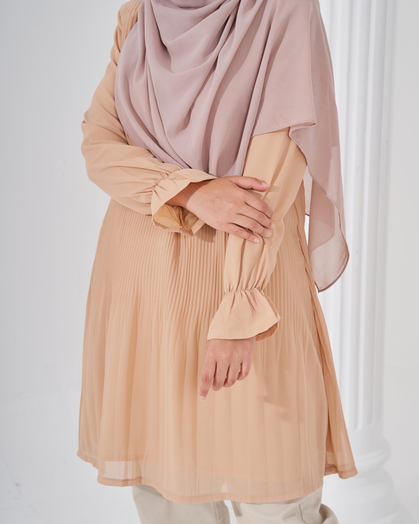 Blouse Pleated Heqira - Wheat Nude