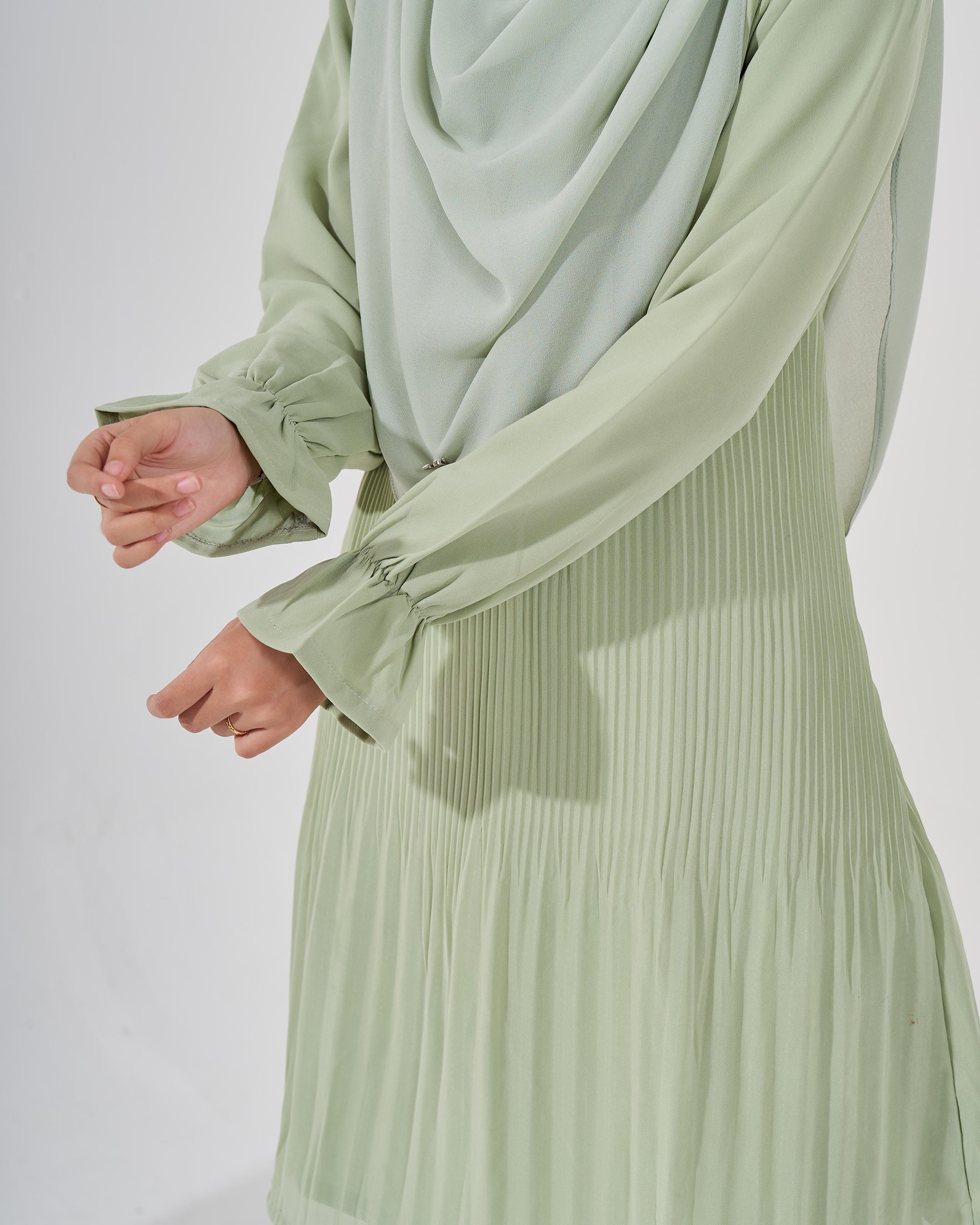 Blouse Pleated Heqira - Pistachio Green