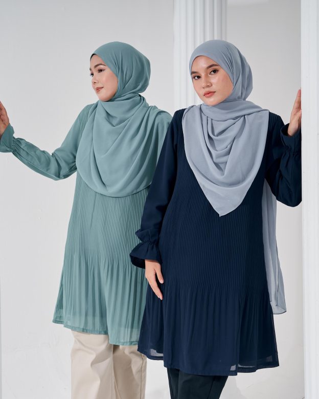 Blouse Pleated Heqira - Navy Blue